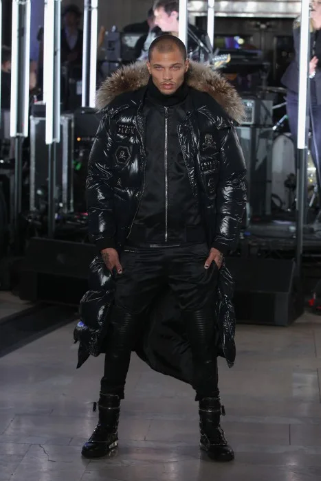 Ο Jeremy Meeks στην πασαρέλα του Philipp Plein στη Νέα Υόρκη.
