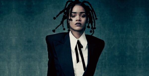 H Rihanna στα 29α γενέθλια της σπάει ένα σημαντικό ρεκόρ για την καριέρα της.