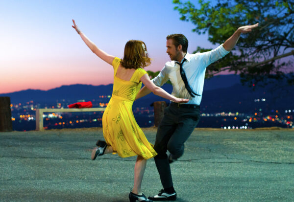 Έχει γίνει χαμός! Είναι το soundtrack του La La Land αντιγραφή ενός ΕΛΛΗΝΙΚΟΥ τραγουδιού;