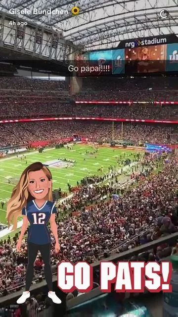 Στιγμιότυπο από το Snapchat της Gisele Bündchen στο Super Bowl με γήπεδο και bitmoji.