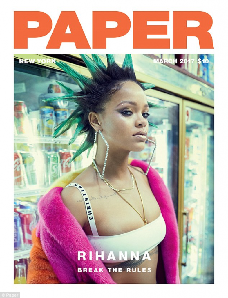 Η Rihanna στο εξώφυλλο του περιοδικού Paper με punk look.