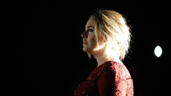 Η Αdele παντρεύτηκε χωρίς να το καταλάβει κανένας.