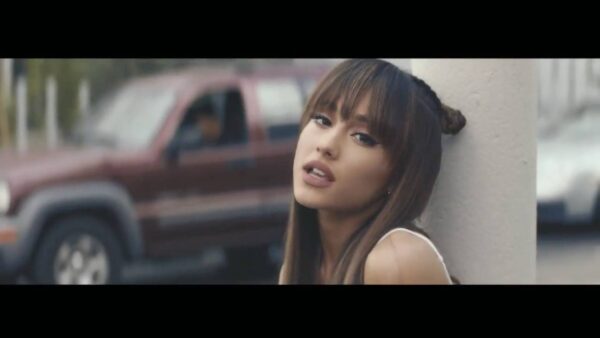 Arianna Grande: Σας άρεσε το νέο Video Clip για το κομμάτι «Everyday»;