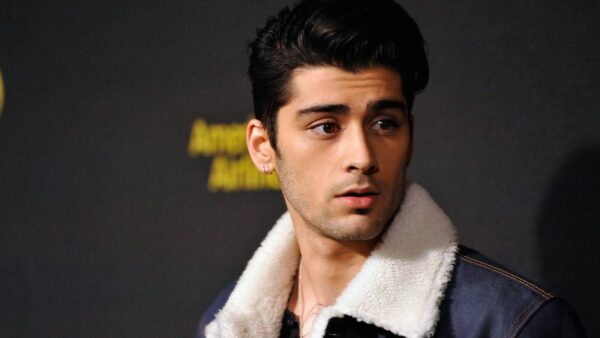 Ο Zayn Malik άλλαξε τελείως το λουκ του.