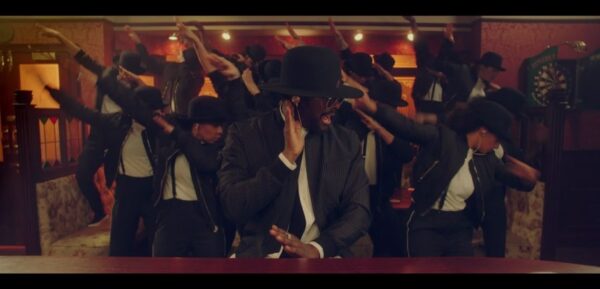 Μόλις κυκλοφόρησε το vέο video clip του will.i.am. για το τραγούδι του «FIYAH»