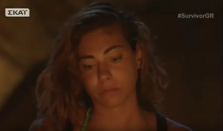 Η Ευρυδίκη Βαλαβάνη με δακρυσμένα μάτια στο Survivor.