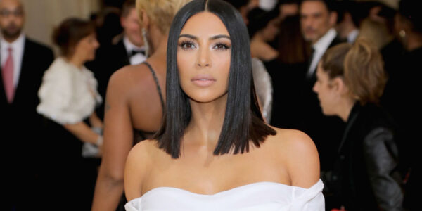 Η Kim Kardashian έσβησε το post που είχε κάνει για την έκρηξη στο Manchester!
