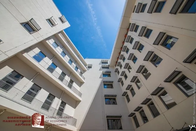 Το νέο κτίριο του Οικονομικού Πανεπιστημίου Αθηνών στην Κυψέλη.