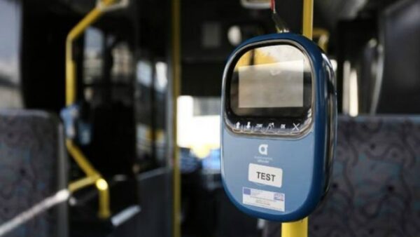 Έχουν ακτινοβολία τα μηχανήματα του ηλεκτρονικού εισιτηρίου; – Οι οδηγοί φοβούνται για την υγεία τους!