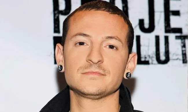 Ο Chester Bennington των Linkin Park