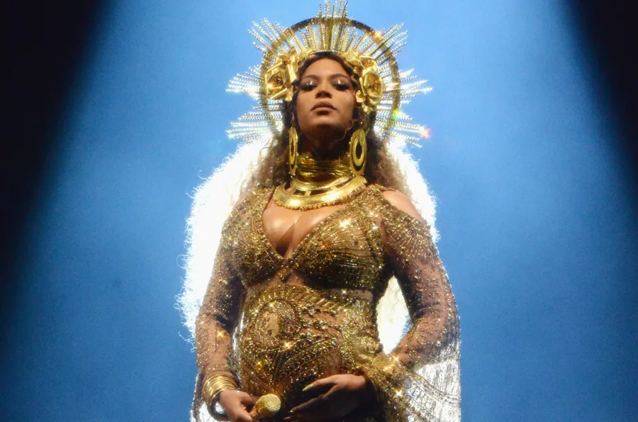Beyonce αλλάζει email κάθε εβδομάδα