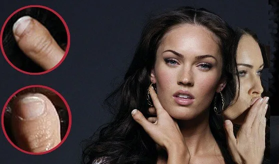 Η Megan Fox με κοντινά πλάνα στον αντίχειρά της.