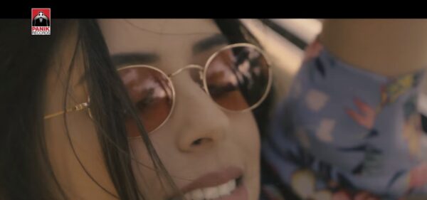 Μετά την ερμηνεία της στα #madvma17 η Demy κυκλοφορεί βίντεο κλιπ για το “Με Εκδικείσαι”