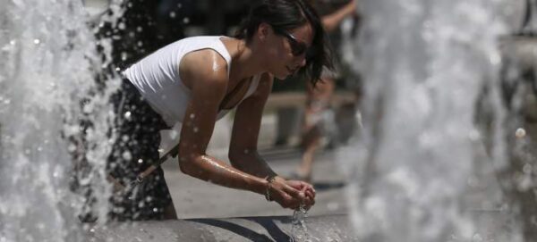 Νέο τριήμερο ζέστης με καύσωνα, 40αρια και μετά… βροχές! – Δείτε αναλυτικά τον καιρό της εβδομάδας