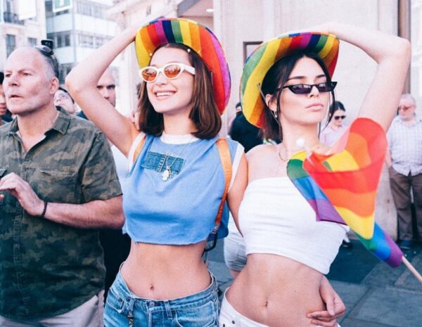 Διακοπές στη Μύκονο για την Kendall Jenner και Bella Hadid!