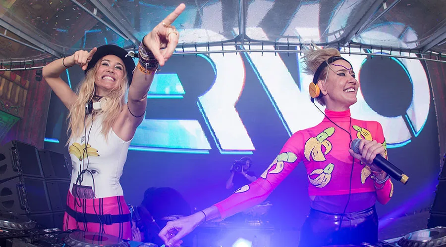 Οι Nervo σε εμφάνισή τους στην Tomorrowland
