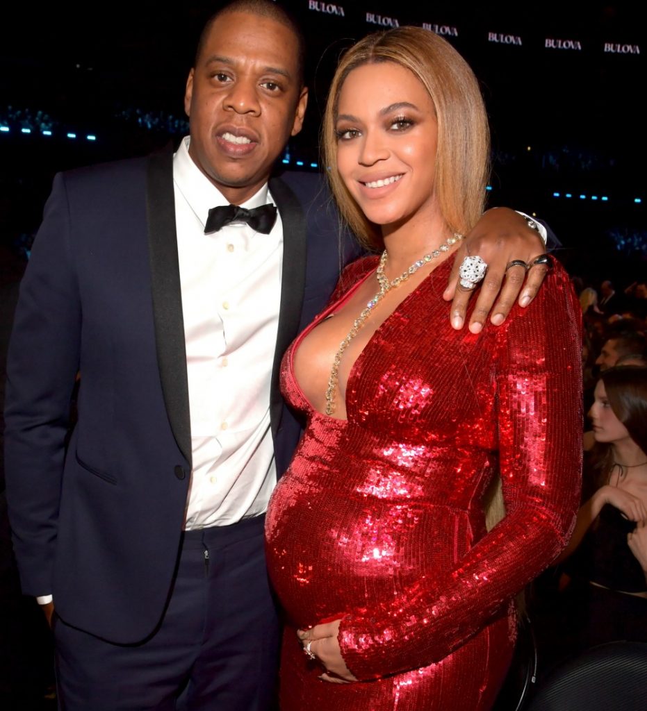 Η Beyonce στα 59α Βραβεία Grammy στο Staples Center του Λος Άντζελες το 2017.