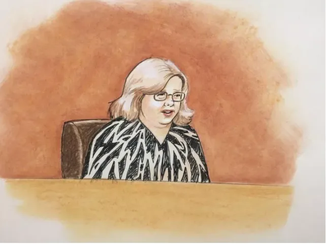 Σκίτσο της μητέρας της Taylor Swift σε δικαστική αίθουσα.