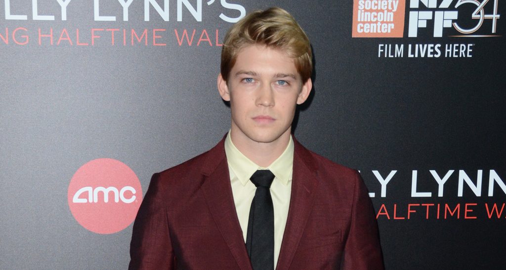 Ο ηθοποιός Joe Alwyn σε επίσημη εκδήλωση.
