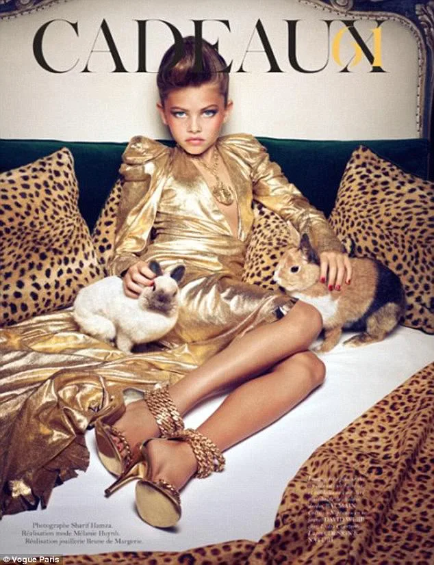 Η Thylane Blondeau σε παιδική ηλικία ποζάρει για το Vogue Paris.