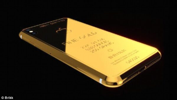 Αυτό είναι το iPhone που θα στοιχίσει 58.000 ευρω (εικόνες και βίντεο)