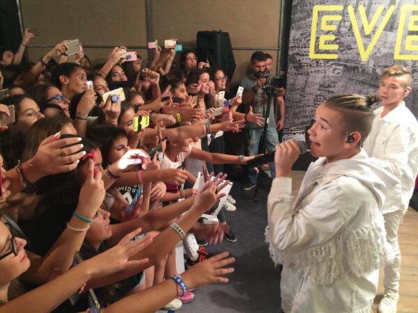 30 φωτογραφίες από την πρώτη επίσκεψη των Marcus & Martinus στην Ελλάδα, στα studios του MAD TV!