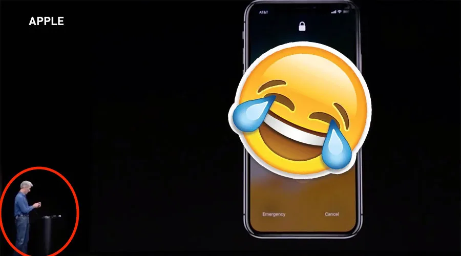 Παρουσίαση της Apple για το iPhone X με στέλεχος της εταιρείας στη σκηνή.