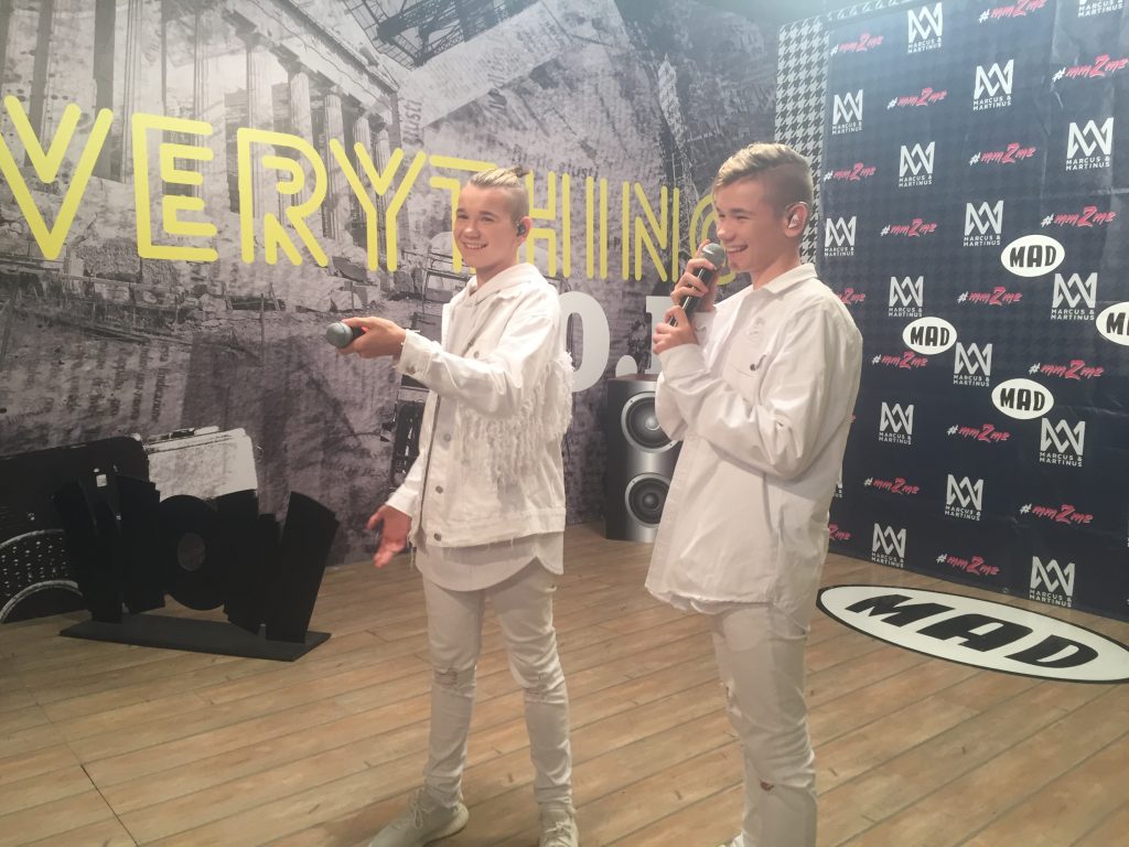 Οι Marcus & Martinus στα studios του MAD TV.