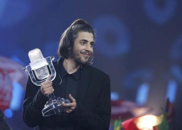 Εξελίξεις στην υγεία του νικητή της Eurovision!