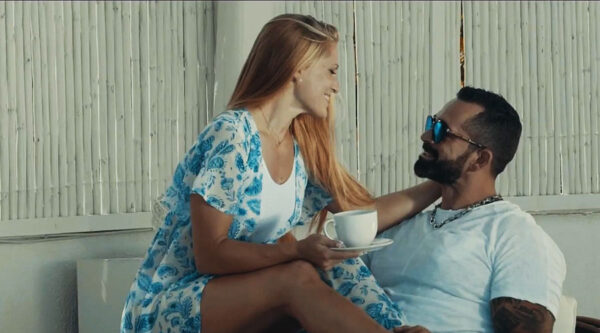 Ο Bo μόλις κυκλοφόρησε νέο τραγούδι & βίντεο κλιπ που όχι μόνο ραπάρει αλλά για πρώτη φορά τραγουδάει!