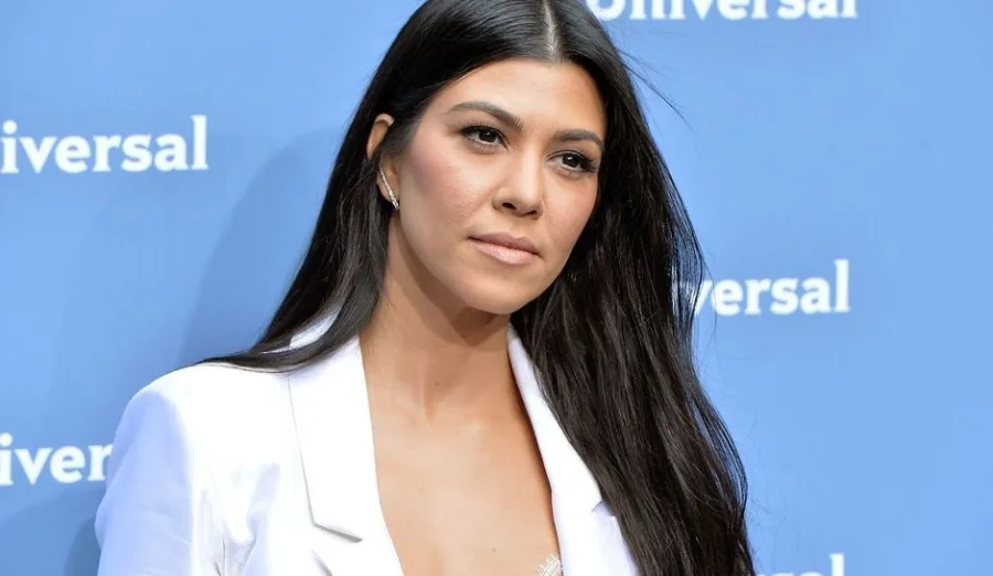 έγκυος και η Kourtney Kardashian;