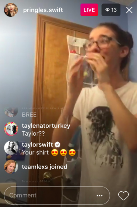 Taylor Swift παρακολουθεί τους φαν της στο Instagram