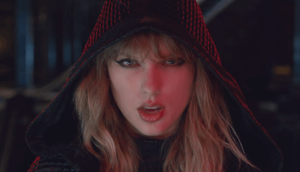 Κυκλοφόρησε το βίντεο κλιπ για το “…Ready For It?” της Taylor Swift!