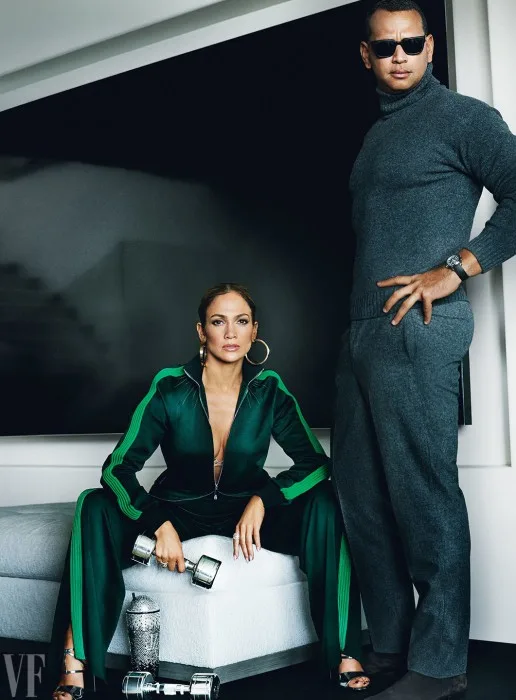 Η Jennifer Lopez και ο Alex Rodriguez σε κοινή φωτογράφιση.