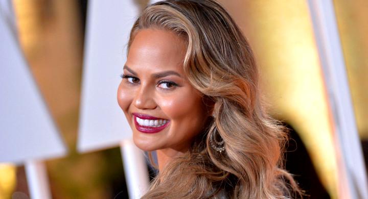 Chrissy Teigen στο Twitter