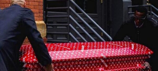 Χαμός στο Διαδίκτυο με το Louis Vuitton φέρετρο -Ποιος ήθελε να ταφεί με το LV μονόγραμμα;