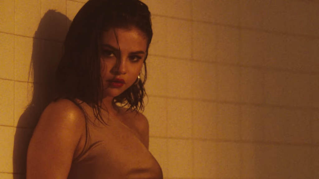 Selena Gomez "Wolves"