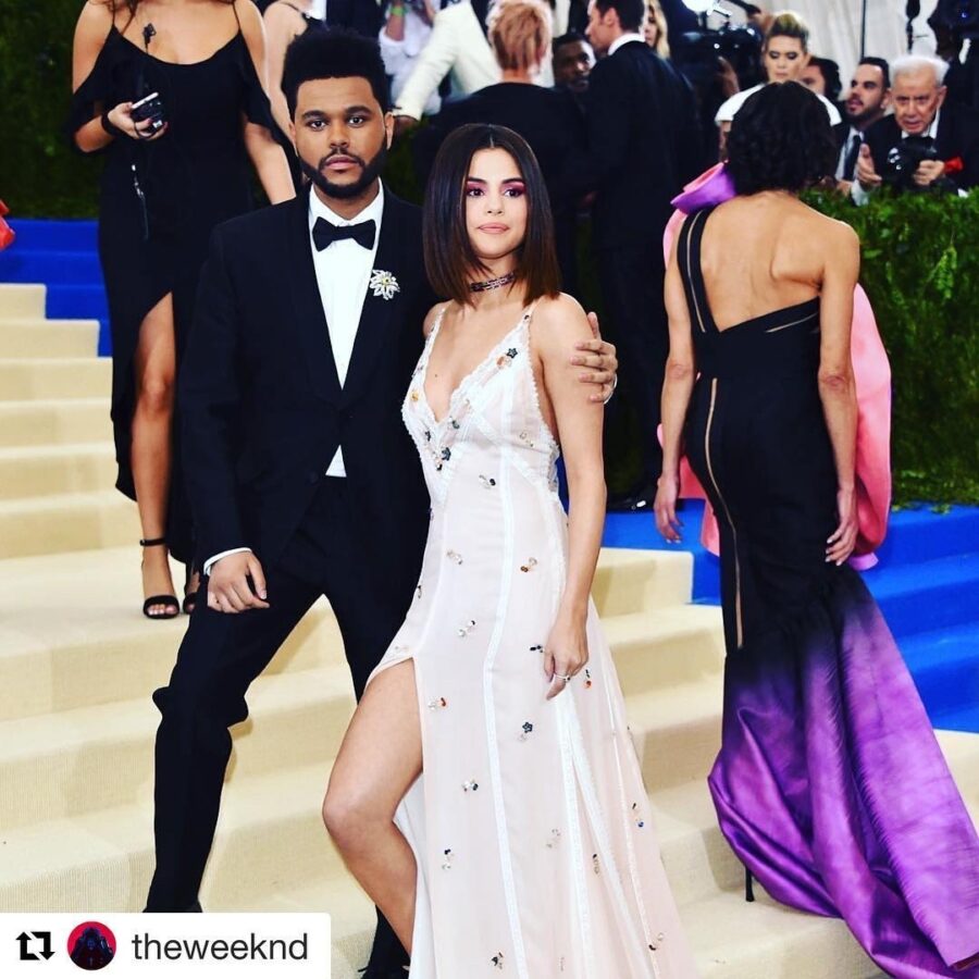 The Weeknd διέγραψε τις φωτογραφίες του με τη Selena Gomez