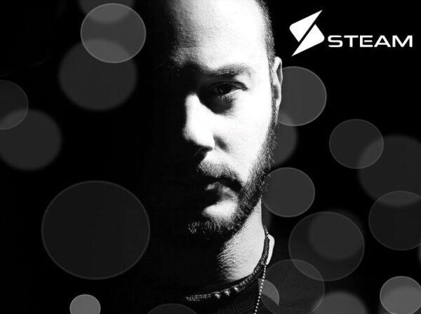 O Electrofanatik αυτά τα Χριστούγεννα στο Steam!