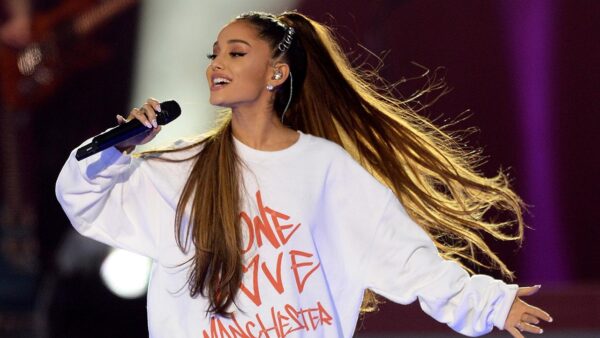 Η Ariana Grande ετοιμάζει νέα δισκογραφική δουλειά!