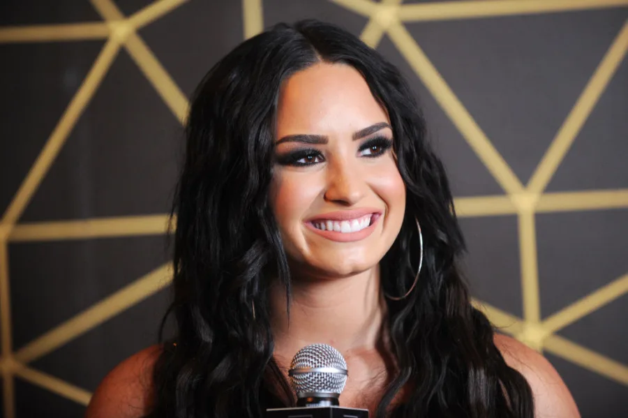 μητέρα της Demi Lovato