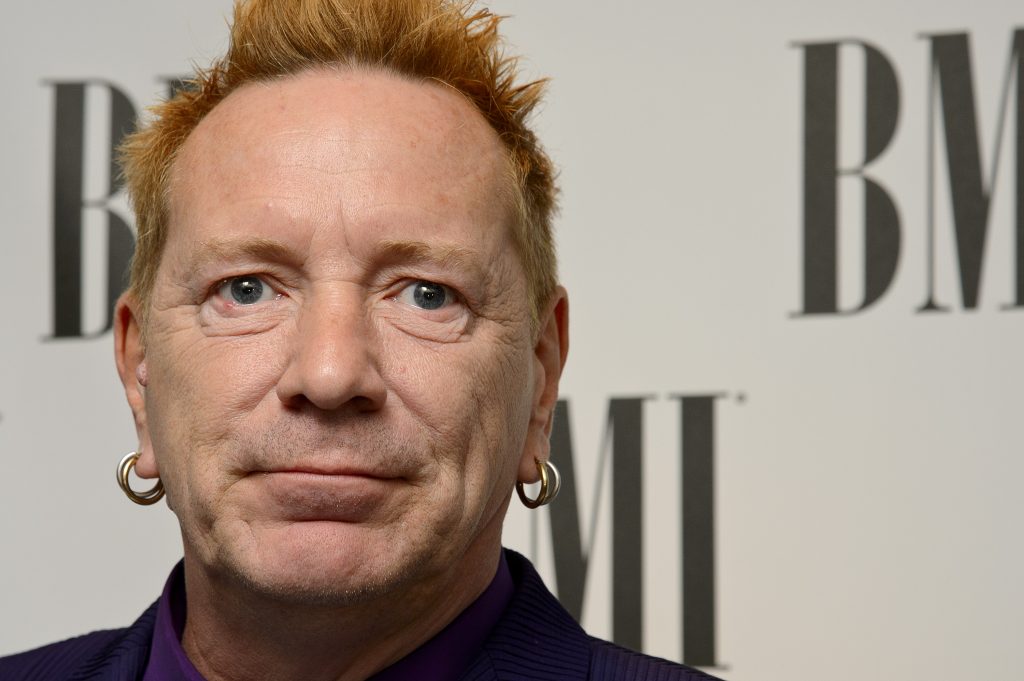 Ο John Lydon των Sex Pistols στα BMI Awards στο Λονδίνο, υποψήφιος για την εκπροσώπηση χώρας στη Eurovision.