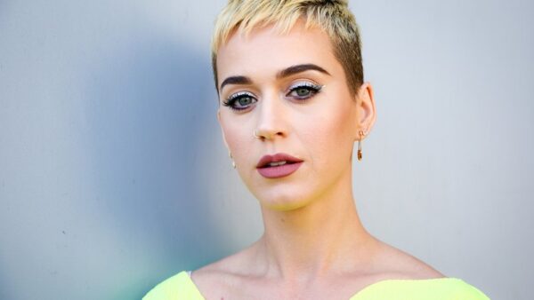 Φαν της Katy Perry συνελήφθη επειδή της έκανε stalking:  “Θα κάνω οτιδήποτε είναι απαραίτητο για να είμαι με την Katy”
