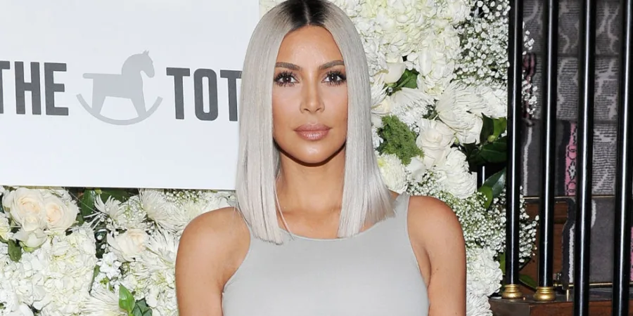 αλλαγή έκανε η Kim Kardashian στα μαλλιά