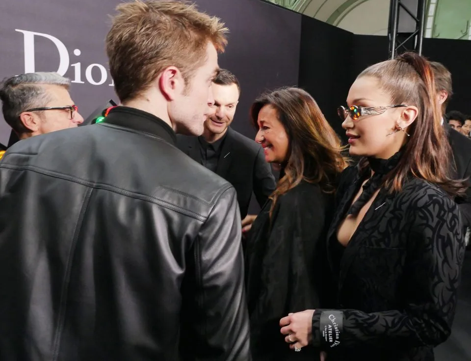 Η Bella Hadid και ο Robert Pattinson σε εκδήλωση της Dior.