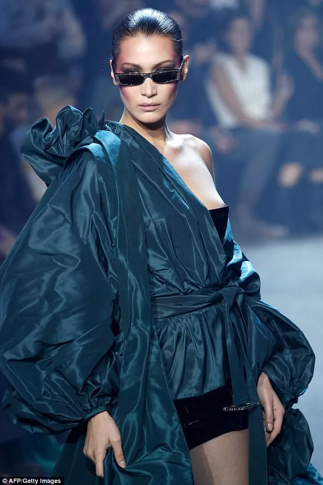 αποκαλυπτικό ατύχημα της Bella Hadid
