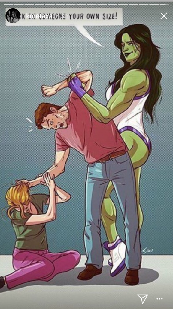 Εικονογράφηση της She-Hulk να σταματά έναν άνδρα που επιτίθεται σε μια γυναίκα.