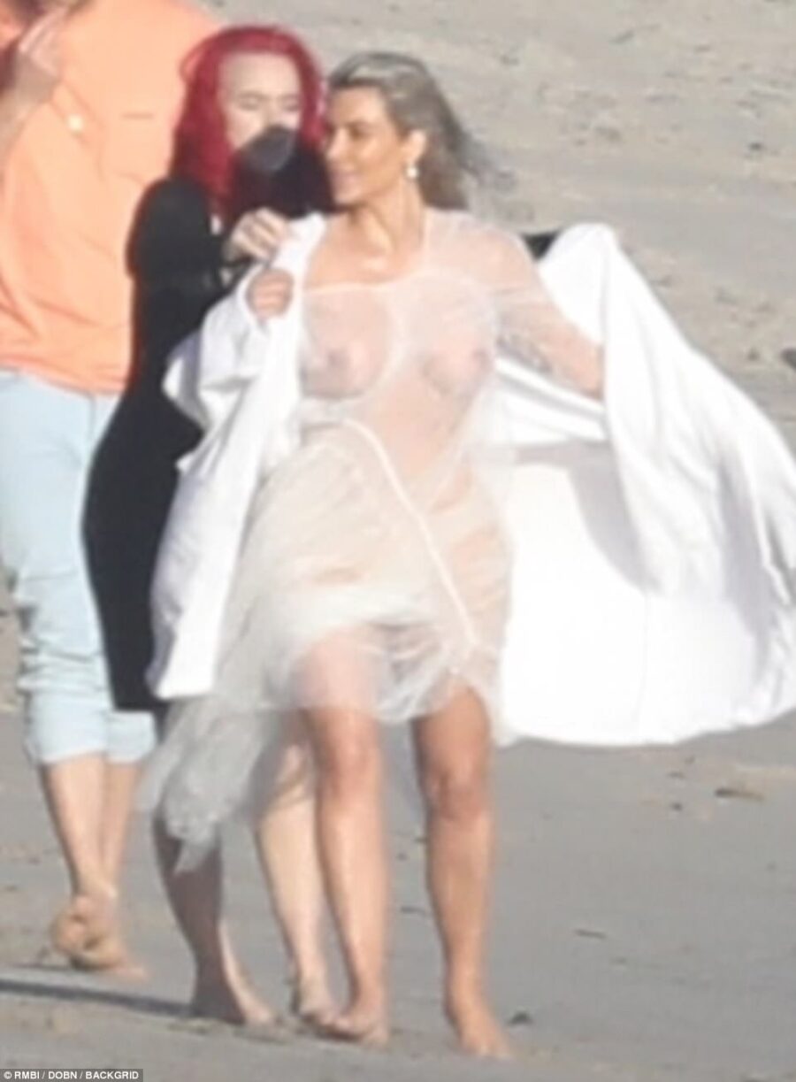 αποκαλυπτική φωτογράφιση Kim Kardashian