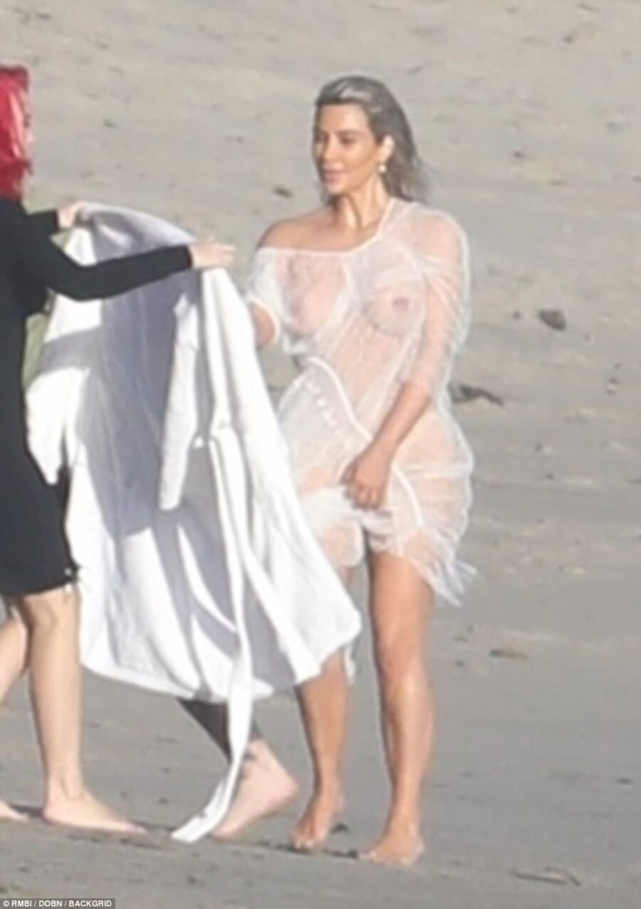 αποκαλυπτική φωτογράφιση Kim Kardashian