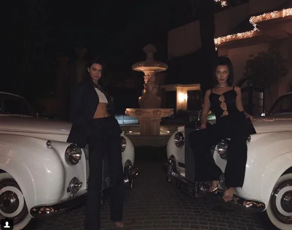 Kendall Jenner κάνει μια αποκαλυπτική εμφάνιση